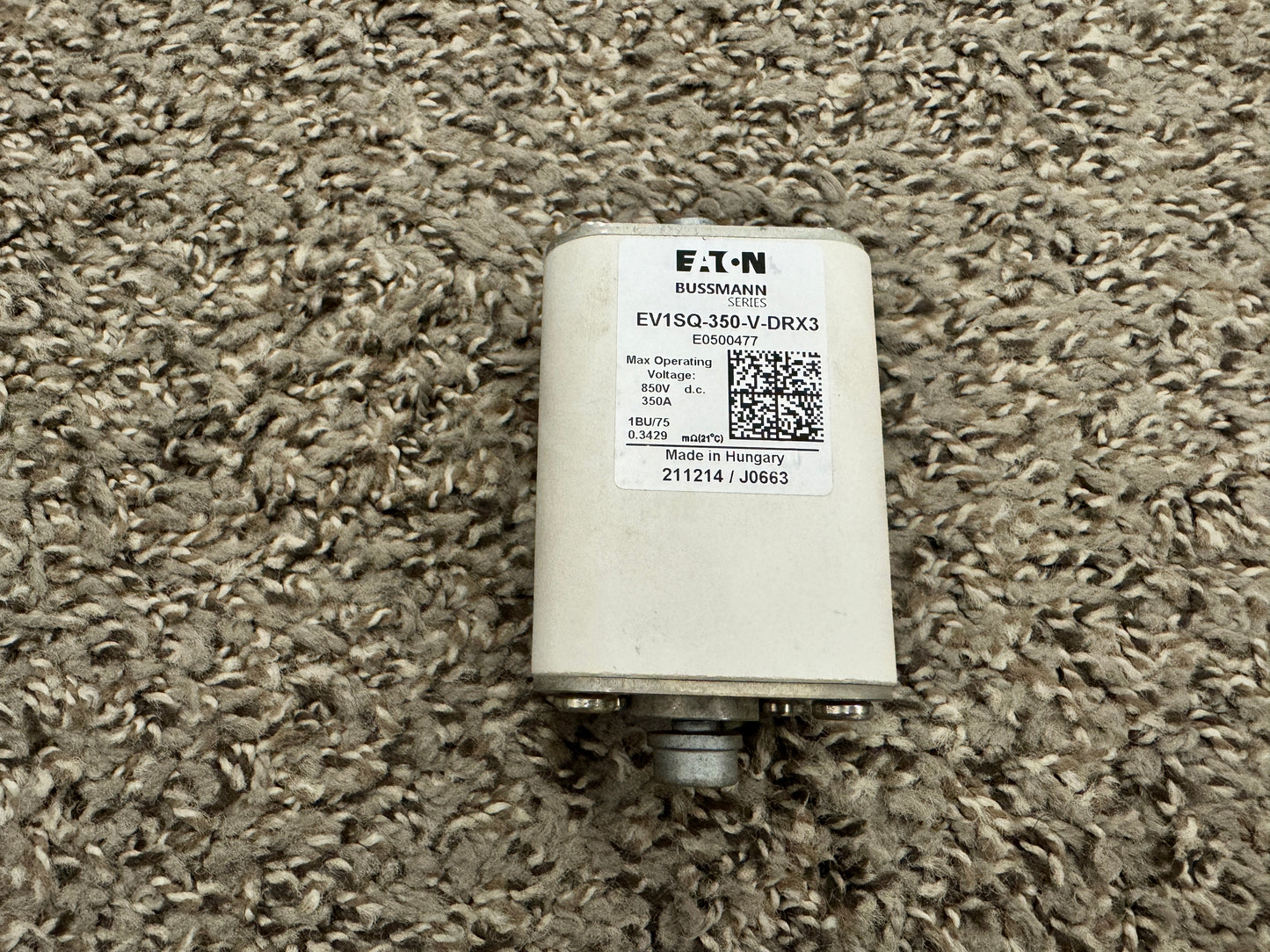 Eaton Bussmann series EV square body 350A 850Vdc Fuse