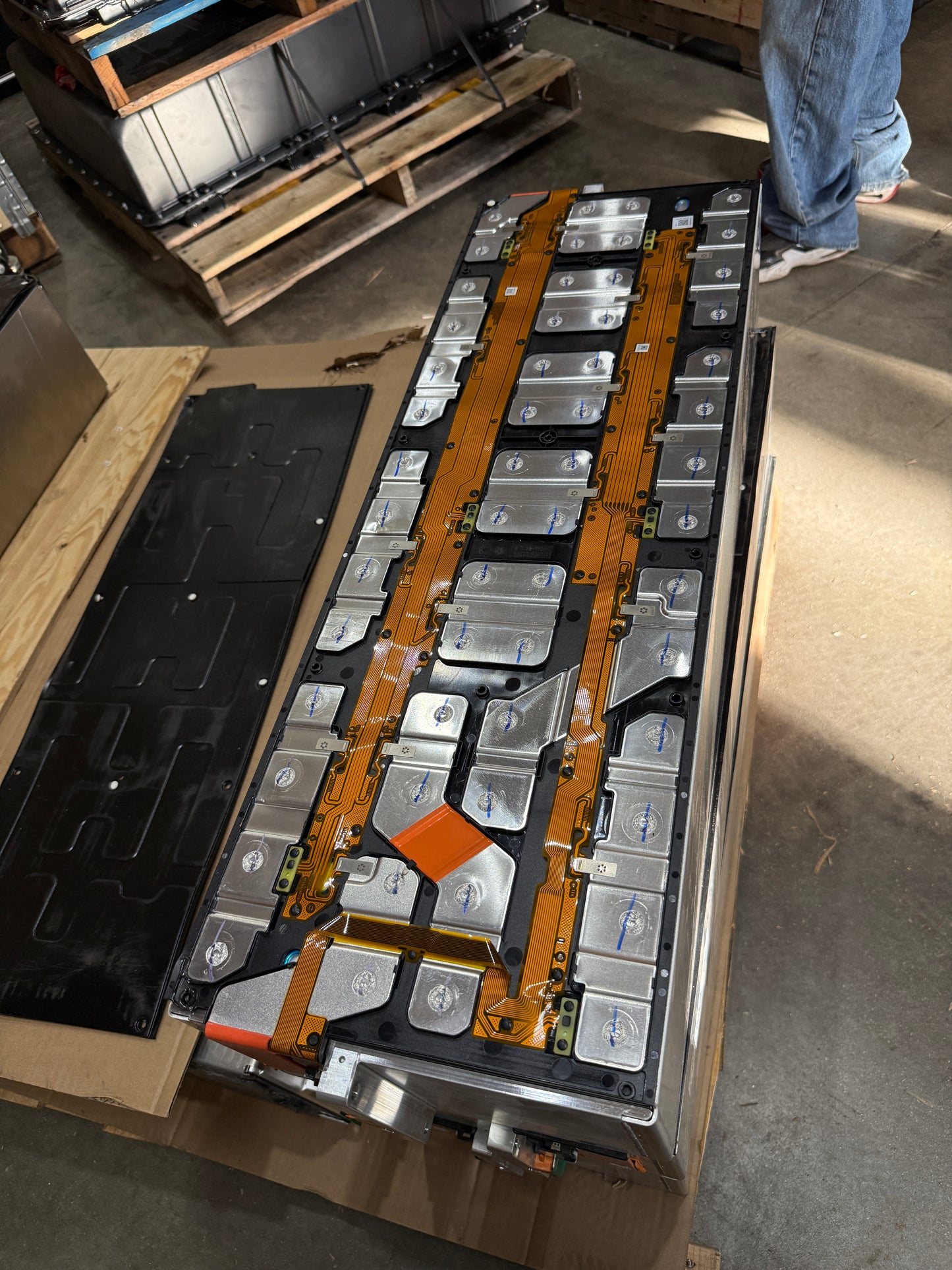 2024 Sprinter Van LiFePO4 CATL Battery Module 46vdc 14.8kWh