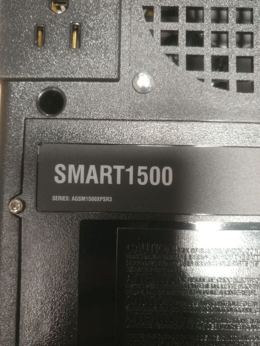TRIPP LITE SMART 1500 950W UPS